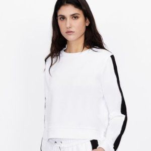 Armani Exchange Women's White Crew Neck Sweatshirt
